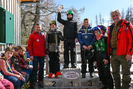 Smučarsko prvenstvo občin Jezersko in Železna Kapla – Bela